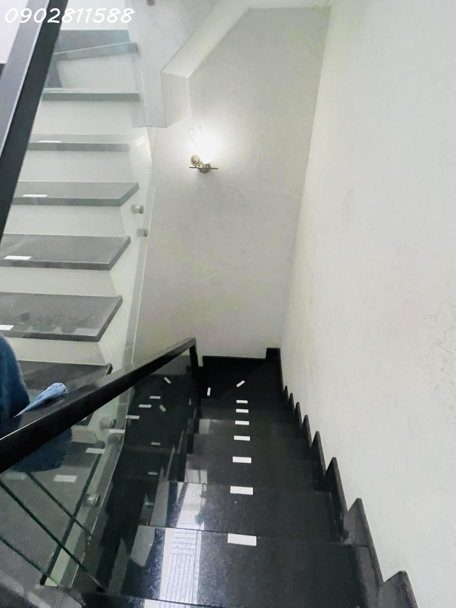 nha-phu-nhuan-10-ty-0902811588-d