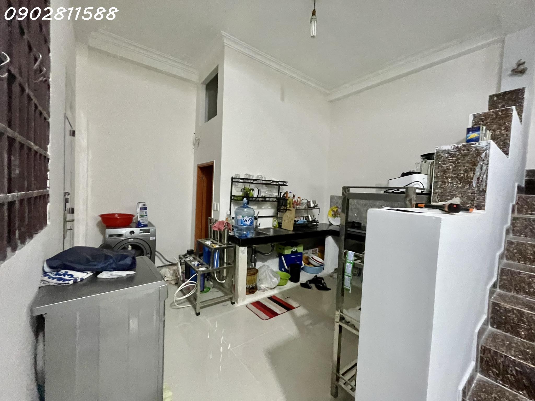 nha-quan-10-7ty-0902811588-d