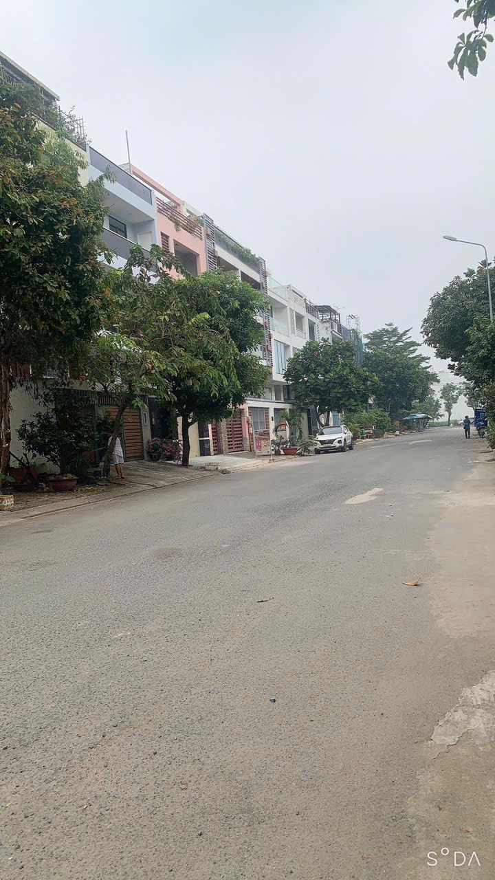 z4994648820856_4e01a67d5e819da3ed168bd82187d438.jpg_bak_638387456450078095