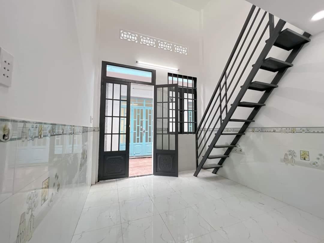 z5118642043272_55e7f0c2f49126d62936088423efe1a4