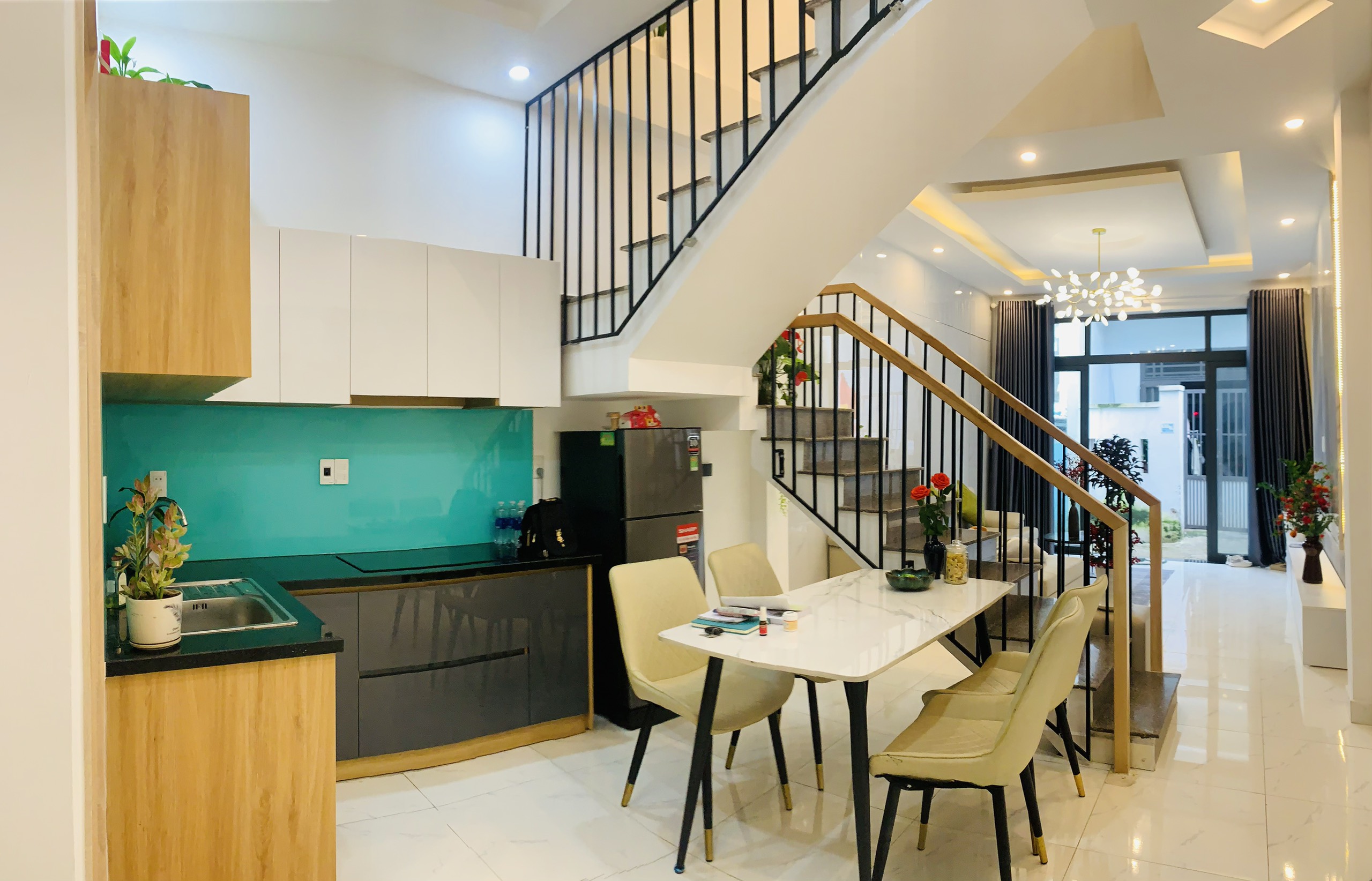 z5126198535152_1fbdc4647b9956bb6e655938e0dfa384