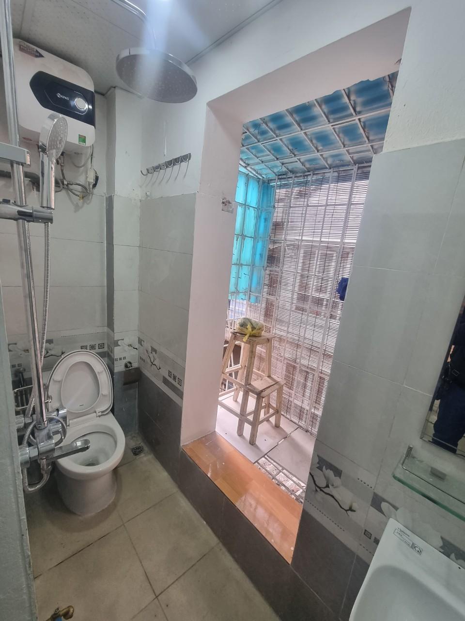 z5126559223743_90b3701a9dd4a41ad75b51e412140e85