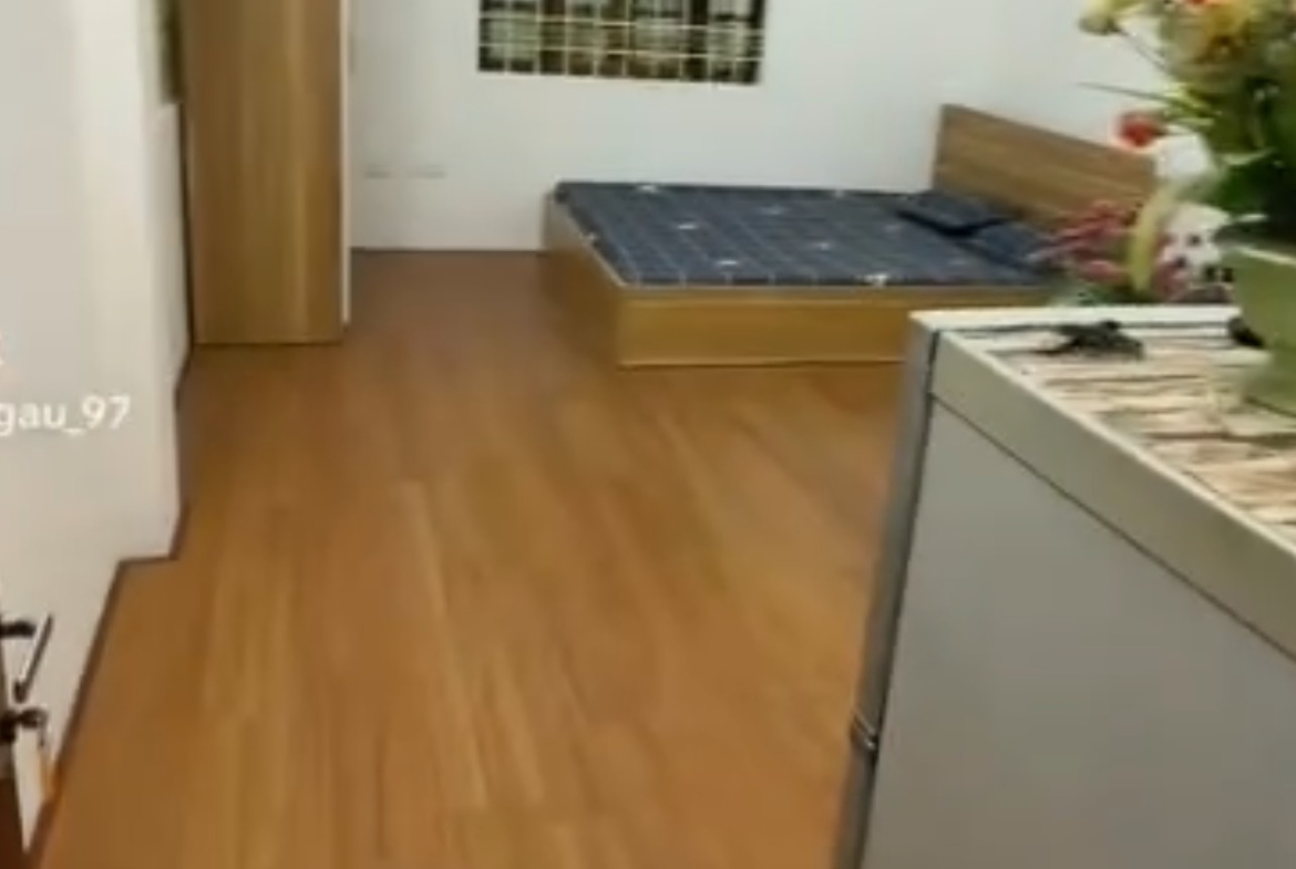 z5134610649486_e8211945f0bf0730d4e3a3324ecbba01