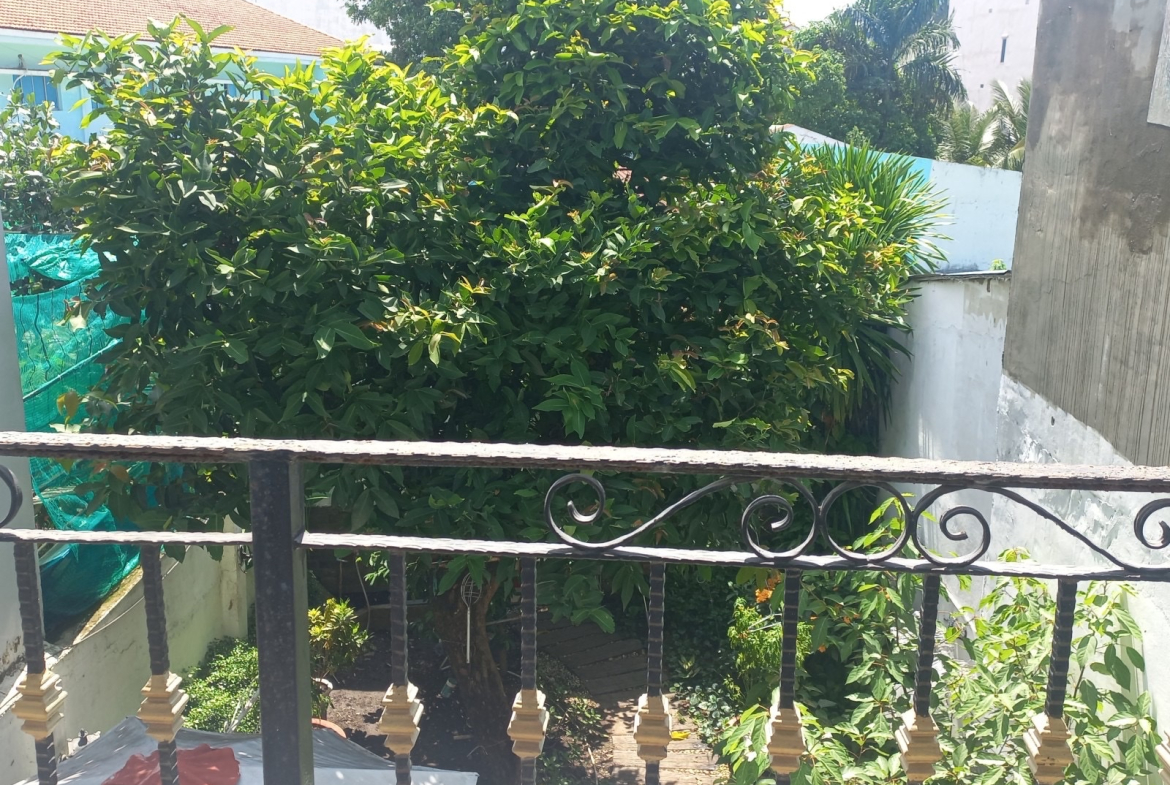 z5141867726831_6ee45f8f5fdb82f7c51627c118271a1b