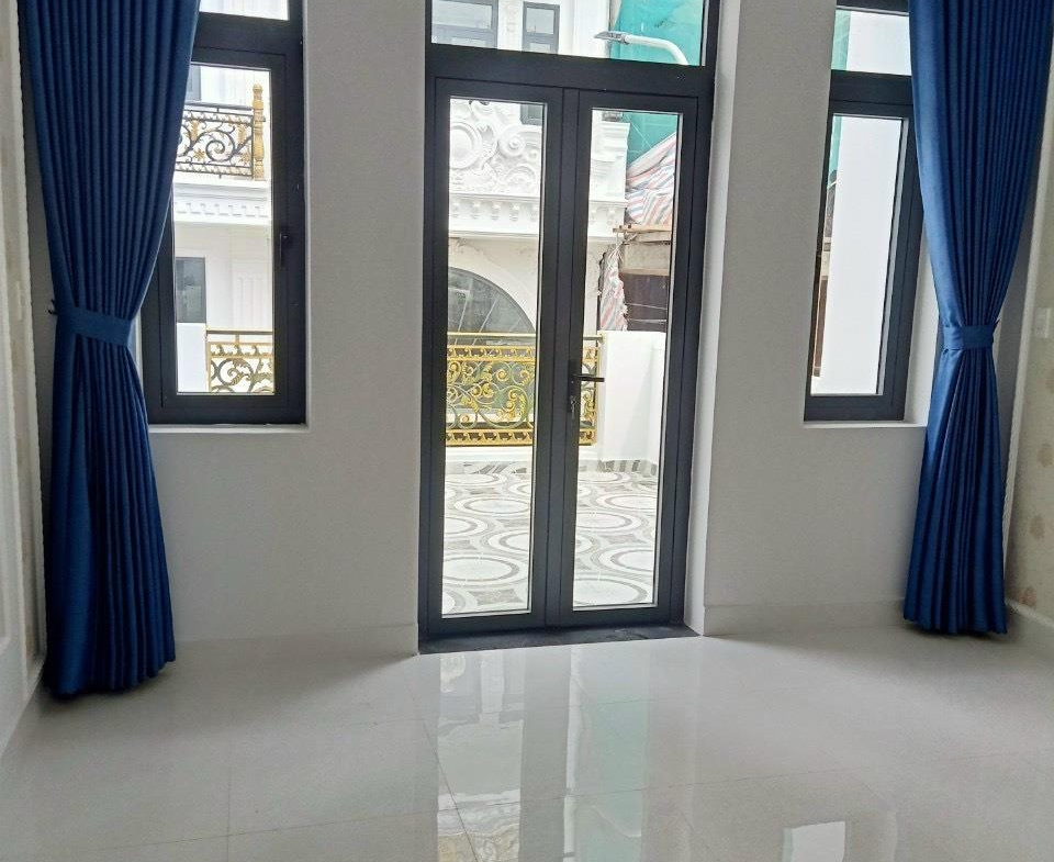 z5167451702479_4f3d0258fd975bd88bb25f197b113d5b