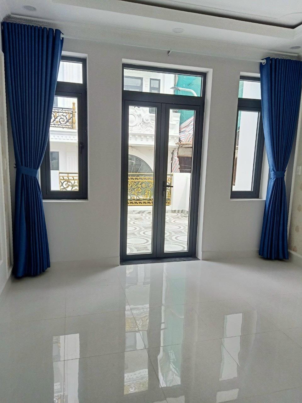 z5167451702479_4f3d0258fd975bd88bb25f197b113d5b