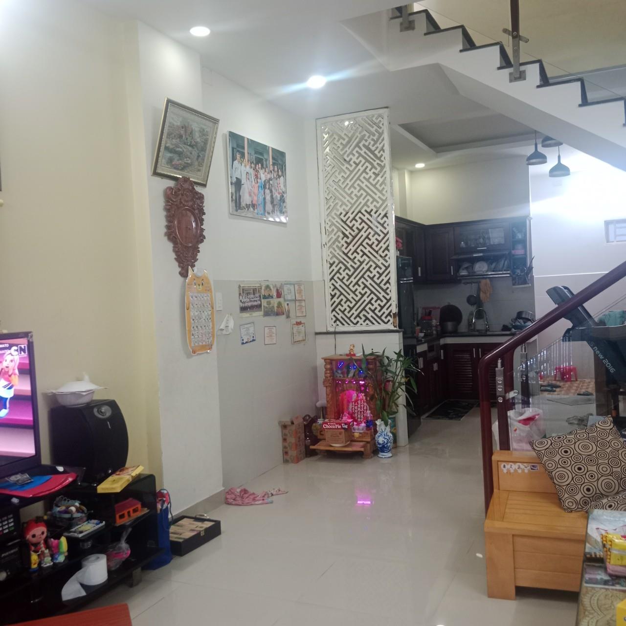 z5181331361726_3b058e1164e156f36b134b047b0d7950