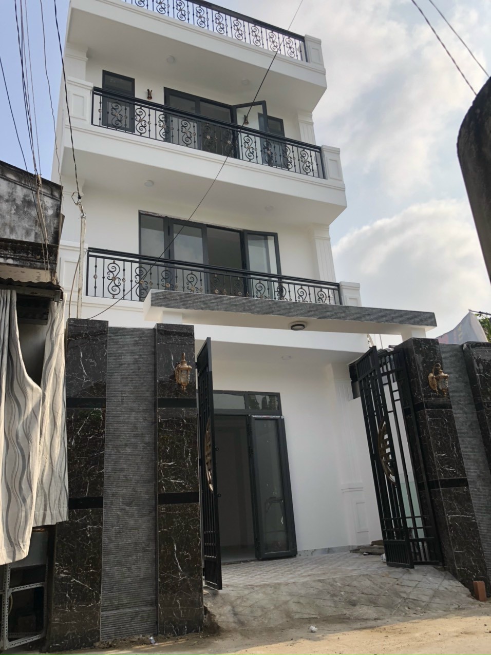 z5181435627273_105269018ca06f4de2bd1d5286e393df