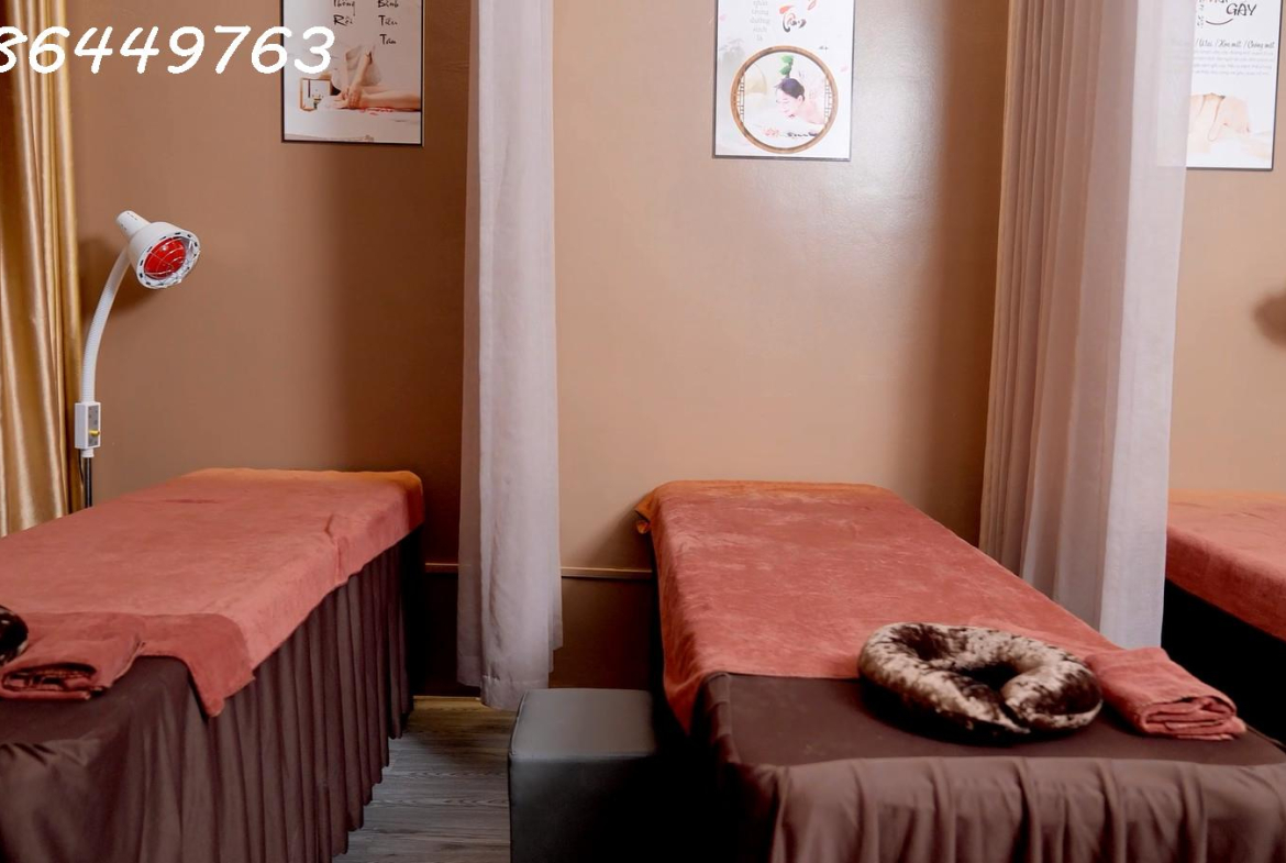 z5185482349771_80faca103ba30aceb6898af917d4ace9