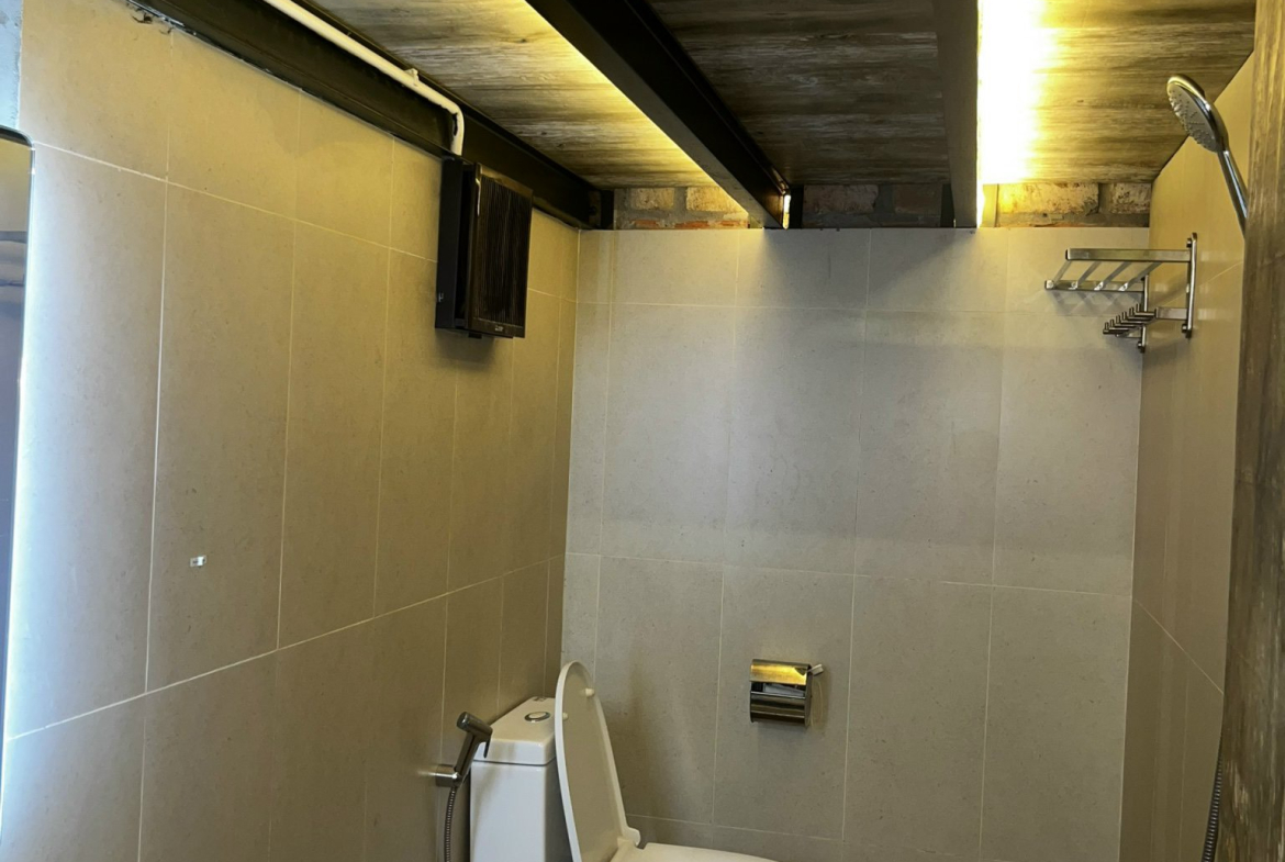 z5186452412753_21aa7dc0977d4510730f6a9bc9501a85