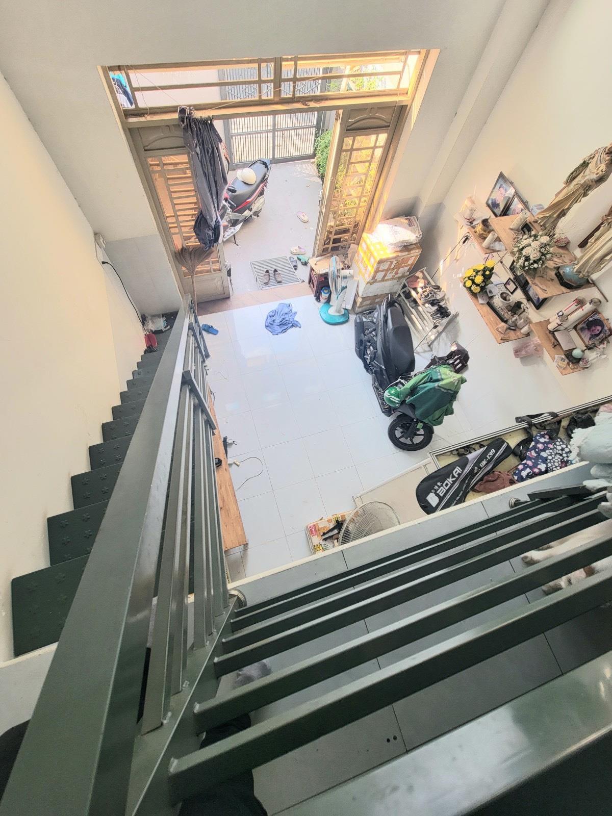 z5202670816250_1e84c8d1d3dab4614169931f7d54eb95