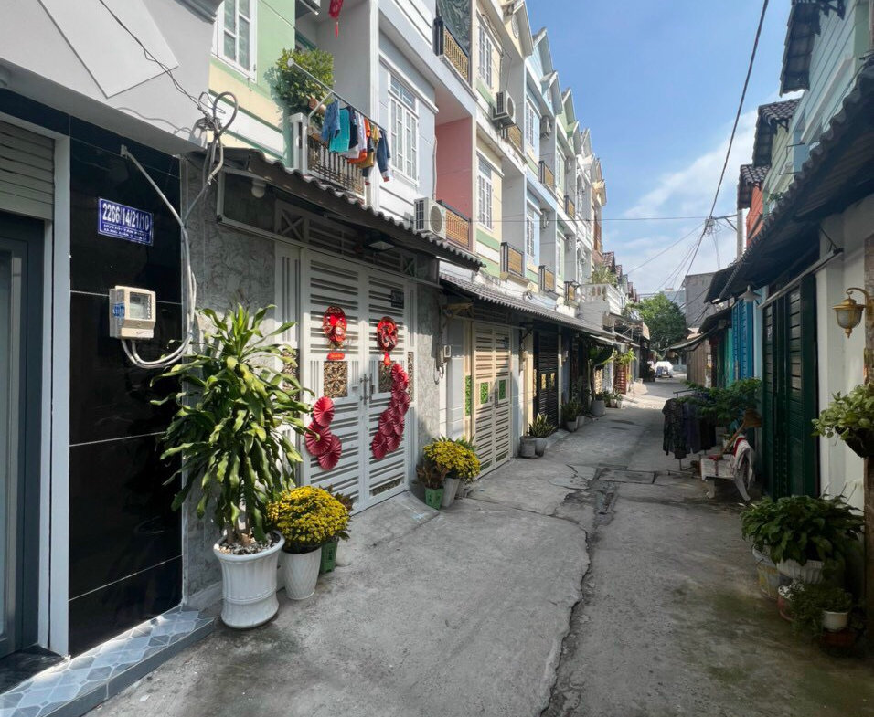 z5202772557701_b7d3825d154fd491620898387190d4dd