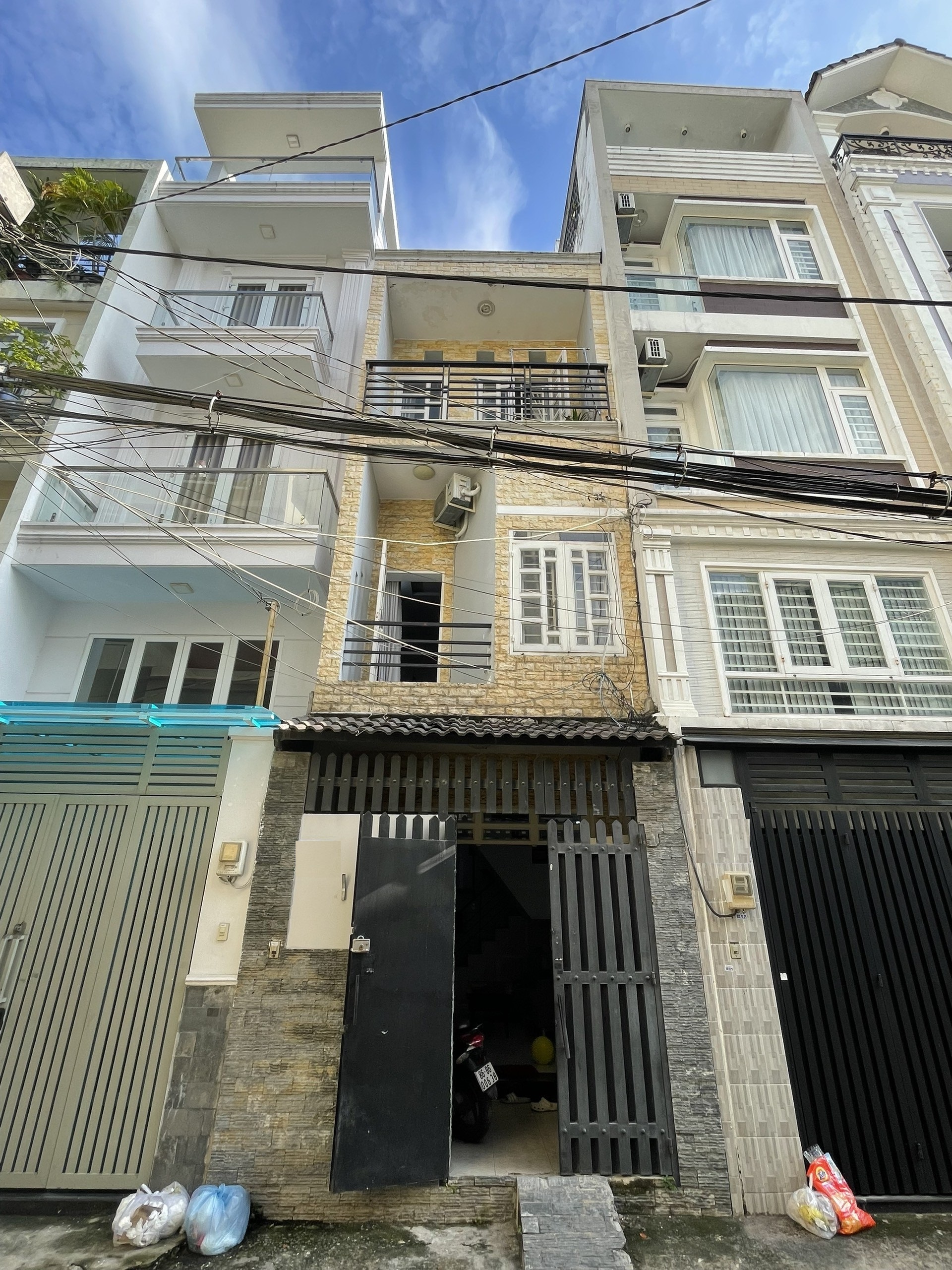 1z4815880968875_a25dacf3b646b35e506d59b7f18db131