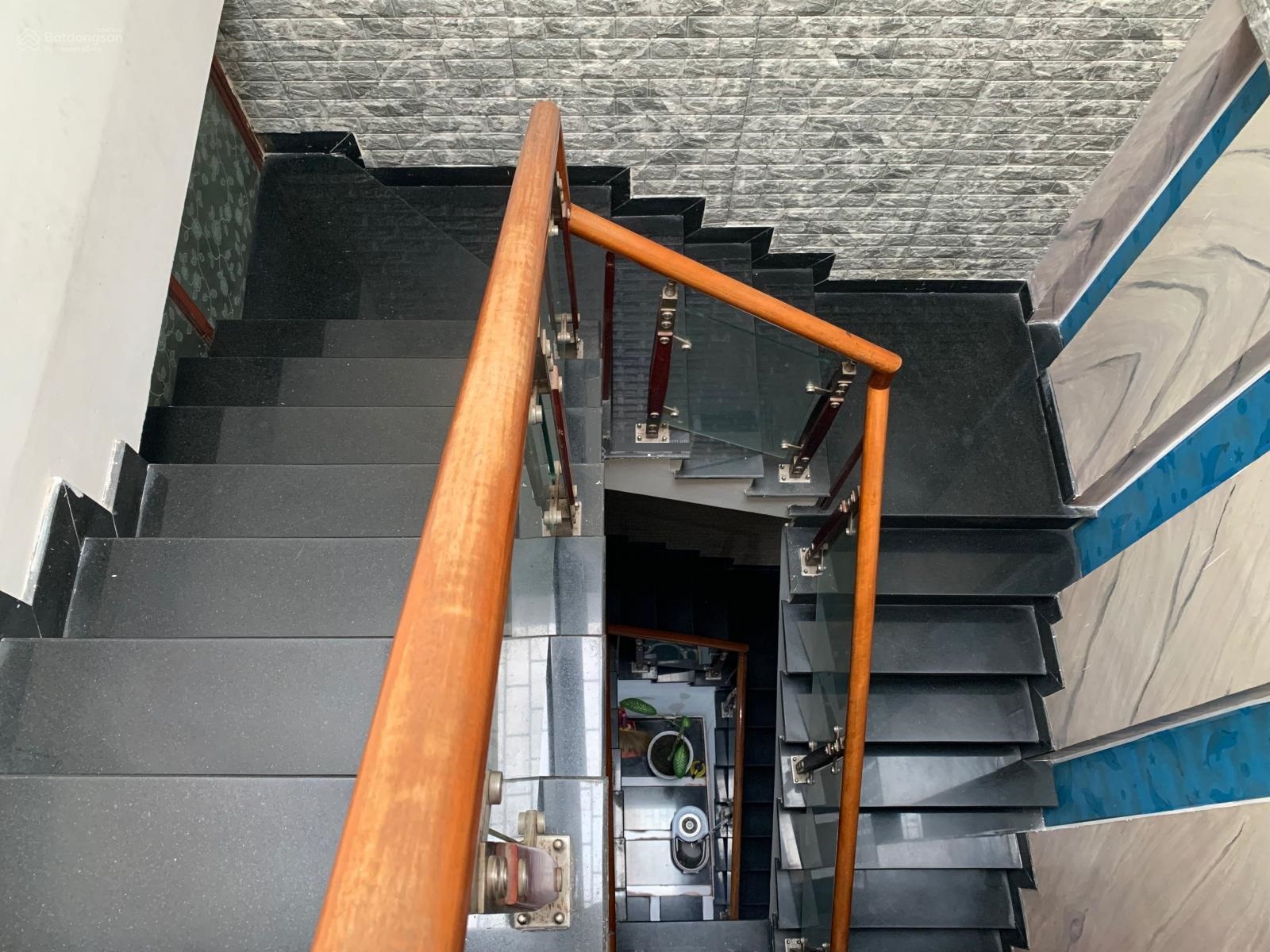 20240229205518-99c6_wm