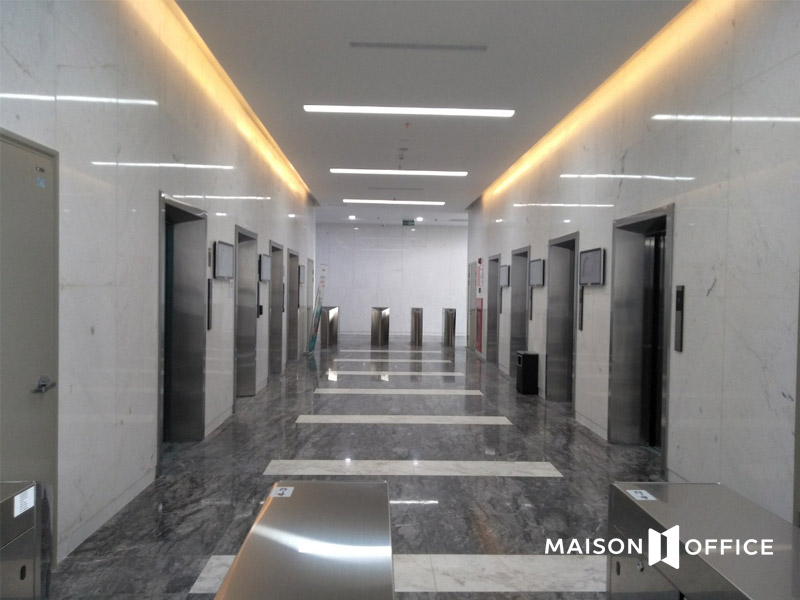 3 Peakview thang may