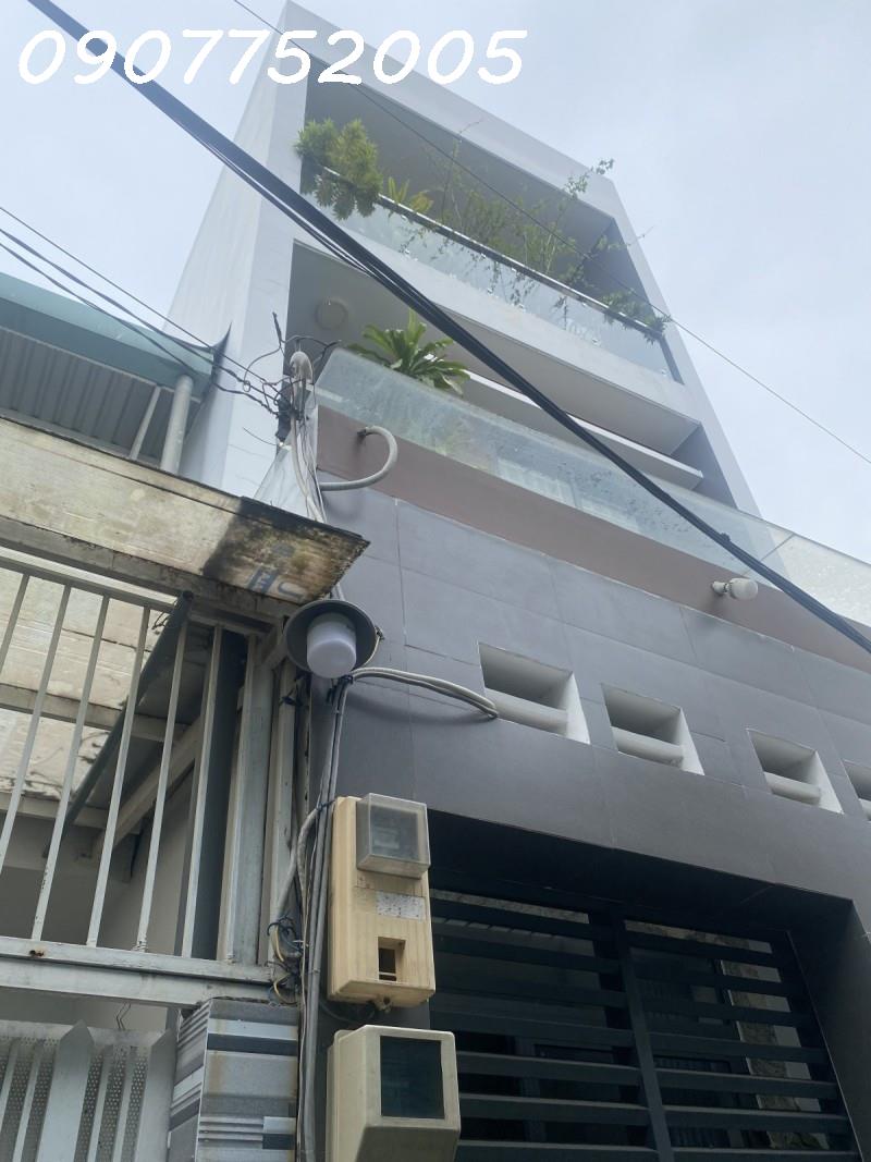 431765823_122146745768089321_5202447552958682829_n