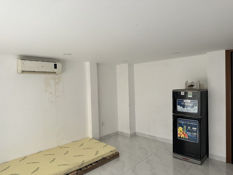 5b322bdc-1fea-4273-9a00-45fe01afd9d1