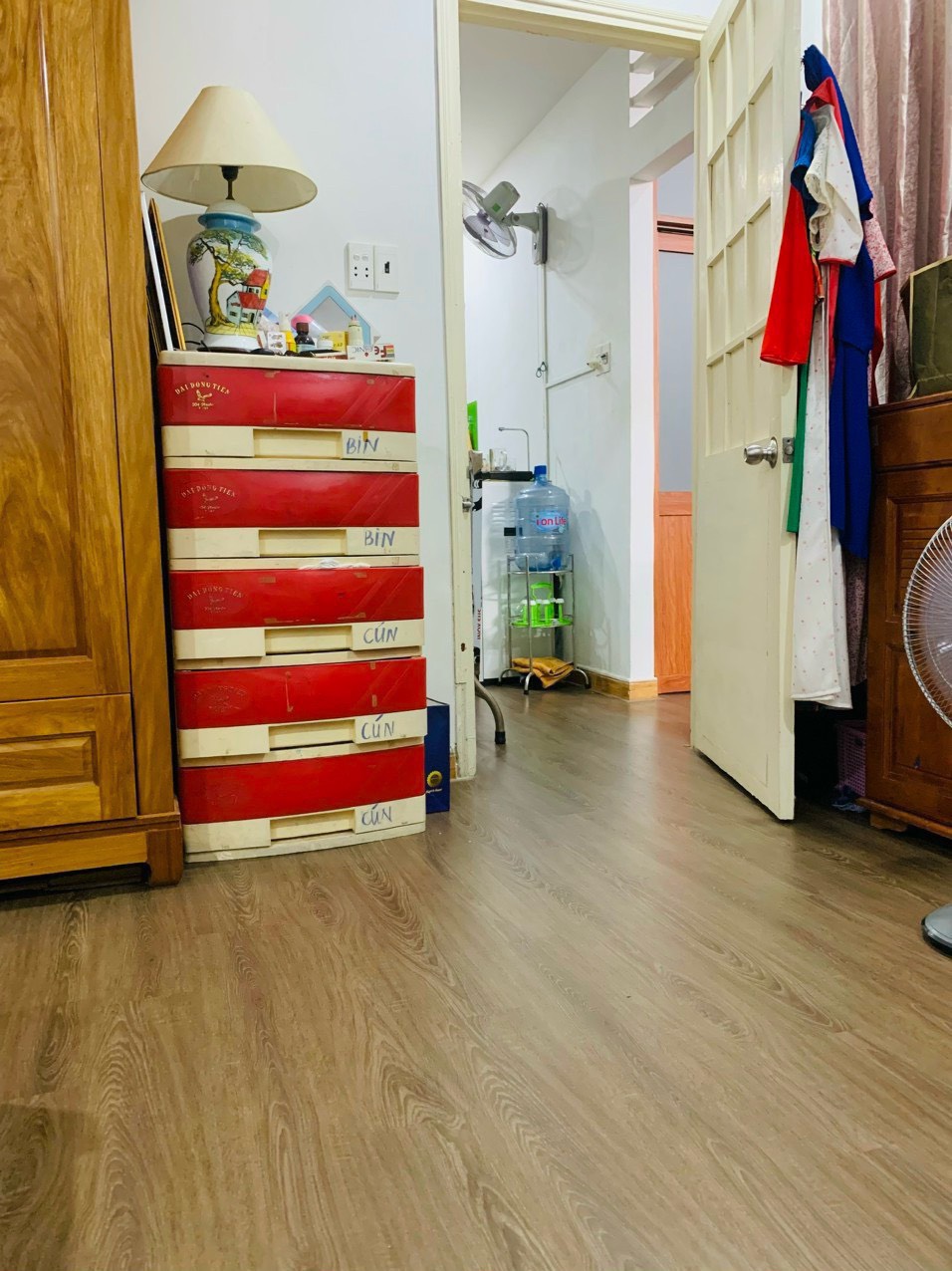 5bfce756cd4962173b58