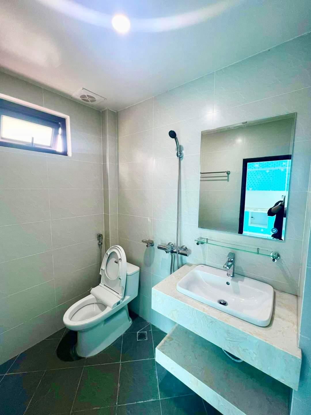 6087071596203a7e633118