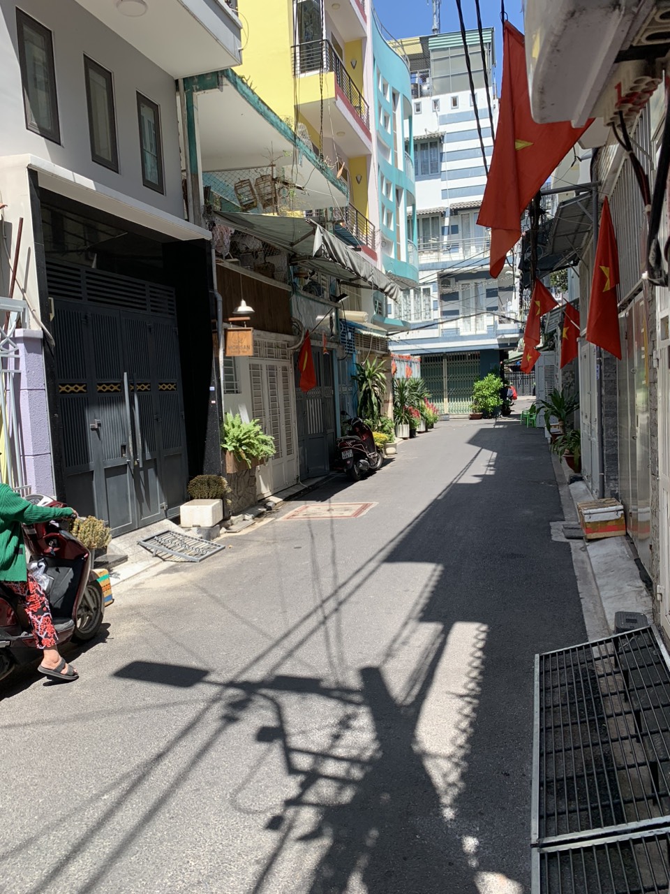 71 Nguyen Bac – phuong 3 -tan binh – 3- 0707318818