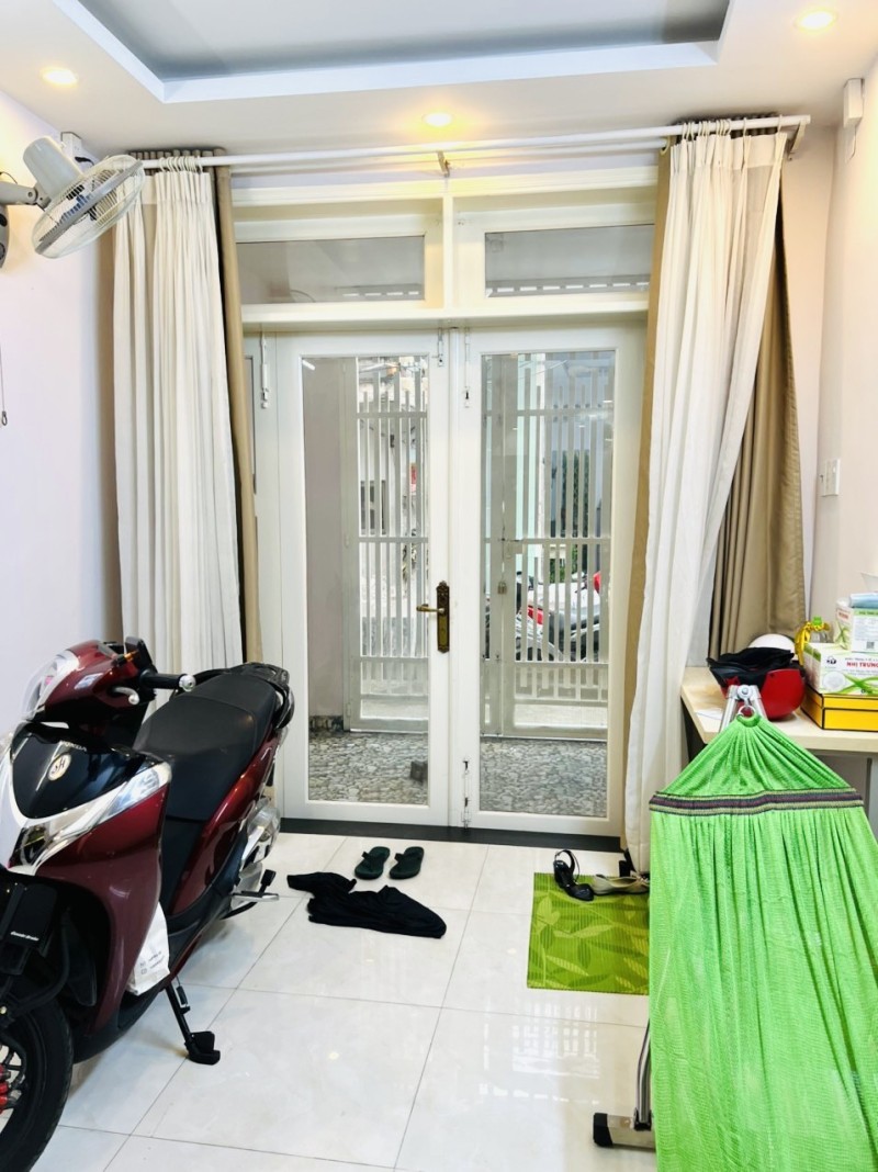 77b37da0bcfcfbac2888919a4b18f395.md