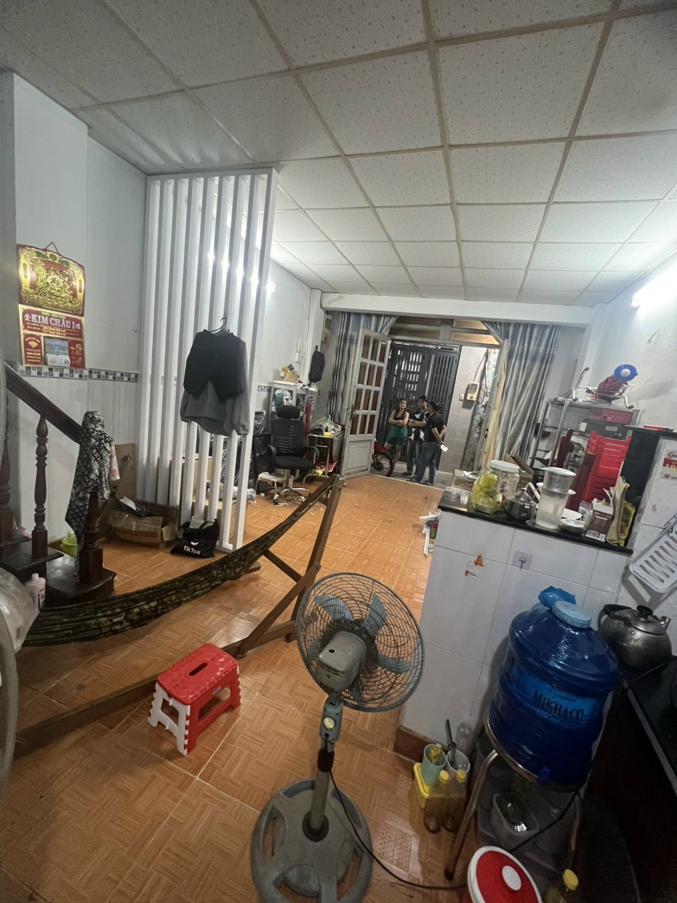 98a1b8e6612feb027a72fc79b4585523