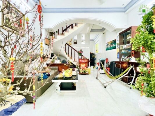 Ban-nha-Quan-Phu-Nhuan-Duong-Thich-Quang-Duc-1-Tret-1-Lau-chinh-chu-gia-chi-4.7-ty-7-533×400