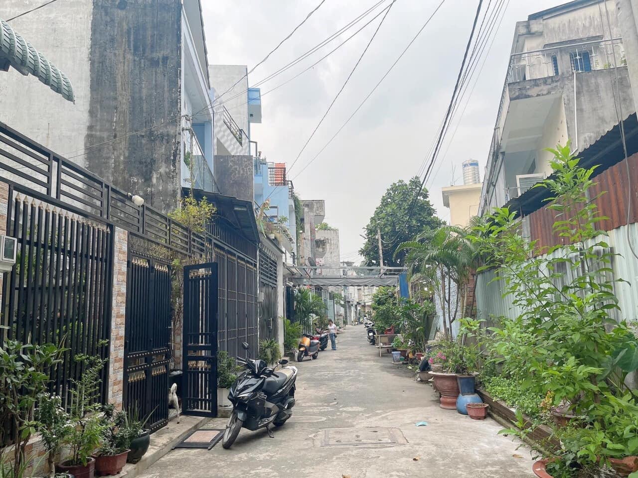 Ban nha hem xe tai tranh duong so 9 binh chieu thu duc-5