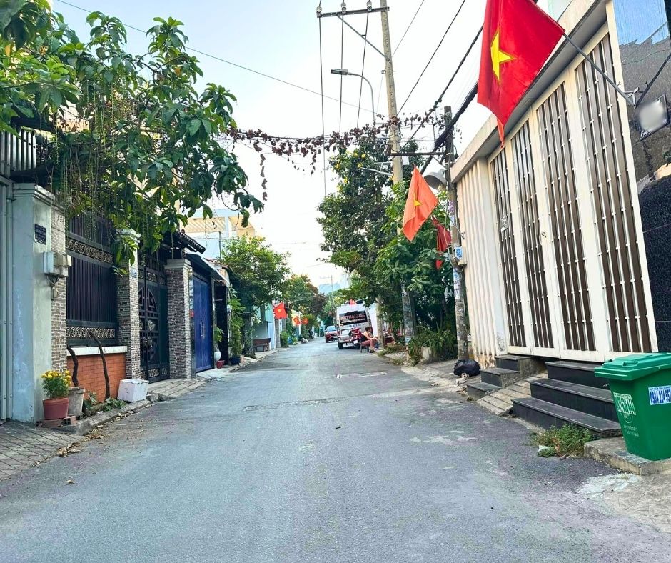 GAN-DUONG-TANG-NHON-PHU-DUONG-DUONG-DINH-HOI-DUONG-DO-XUAN-HOP-DUONG-LE-VAN-VIET-DUONG-LA-XUAN-OAI-DUONG-TRUONG-VAN-HAI-DUONG-DINH-PHONG-PHU1