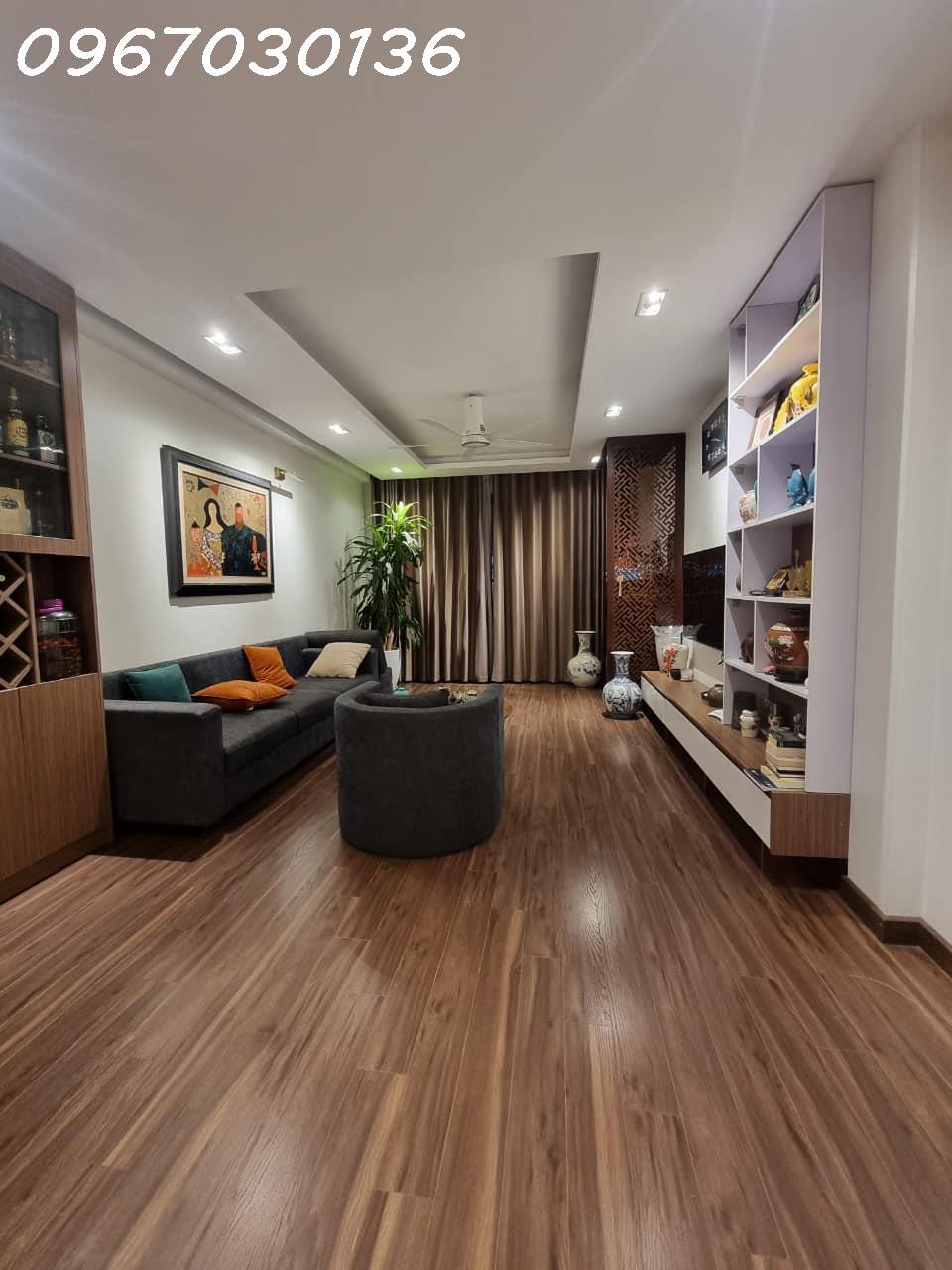 Nguyen Cong Hoan Ba Dinh (1)