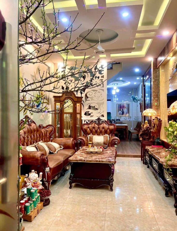 cb9ec1ec8c124f4c16037