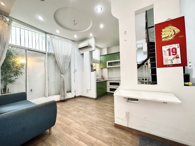 fb9b4803a073e7b8d4993fc301f3c588.md