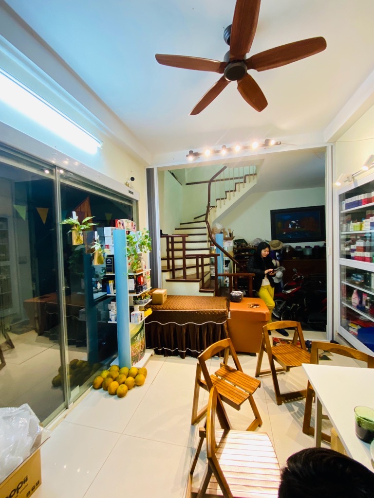 image_picker_08DBAFEA-470D-4DA4-BE77-54AD60B70558-4262-000008322CD935C6