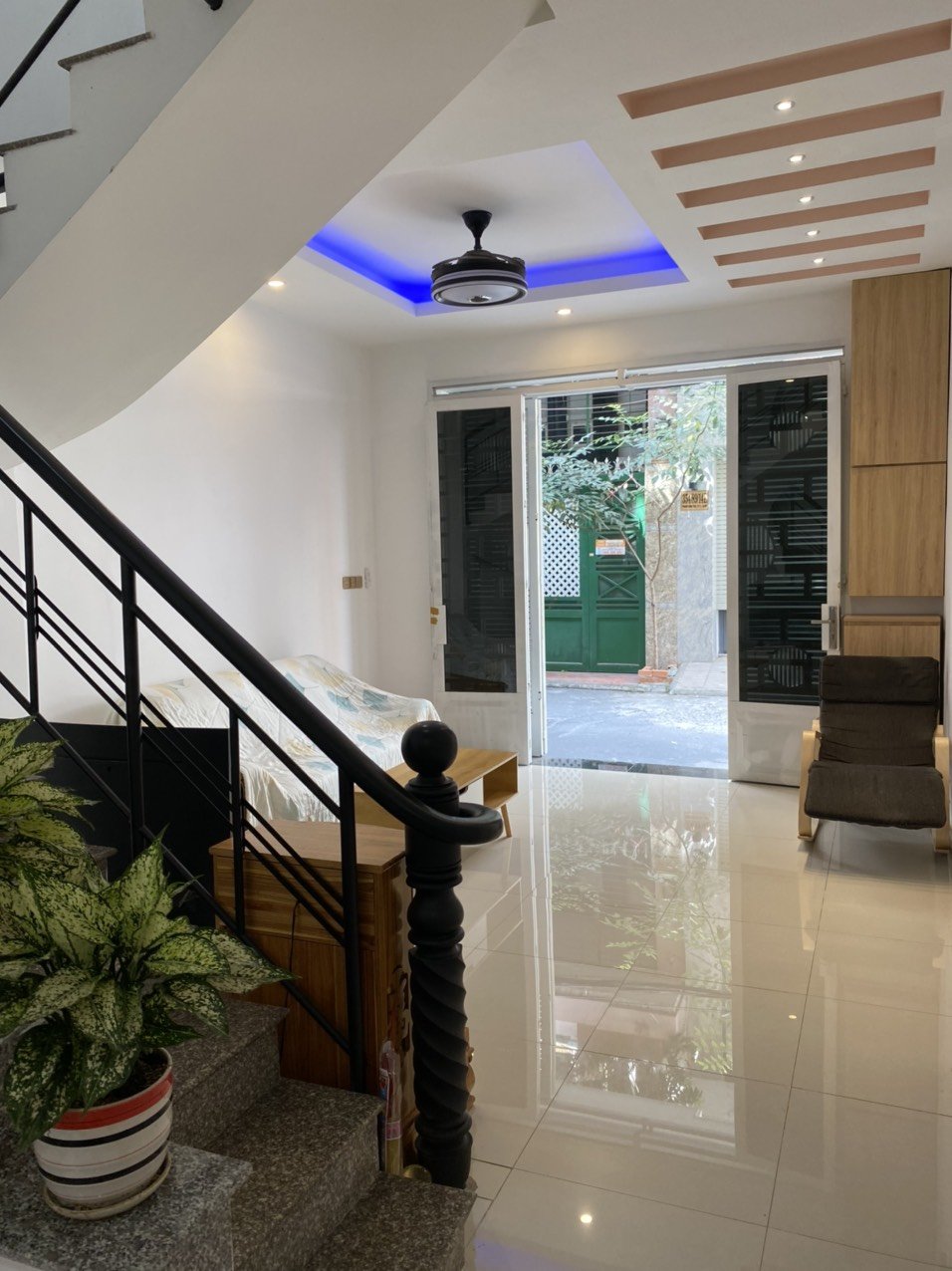 z3279695786056_1dfd1cad006334f8346fcf06d0dceb41