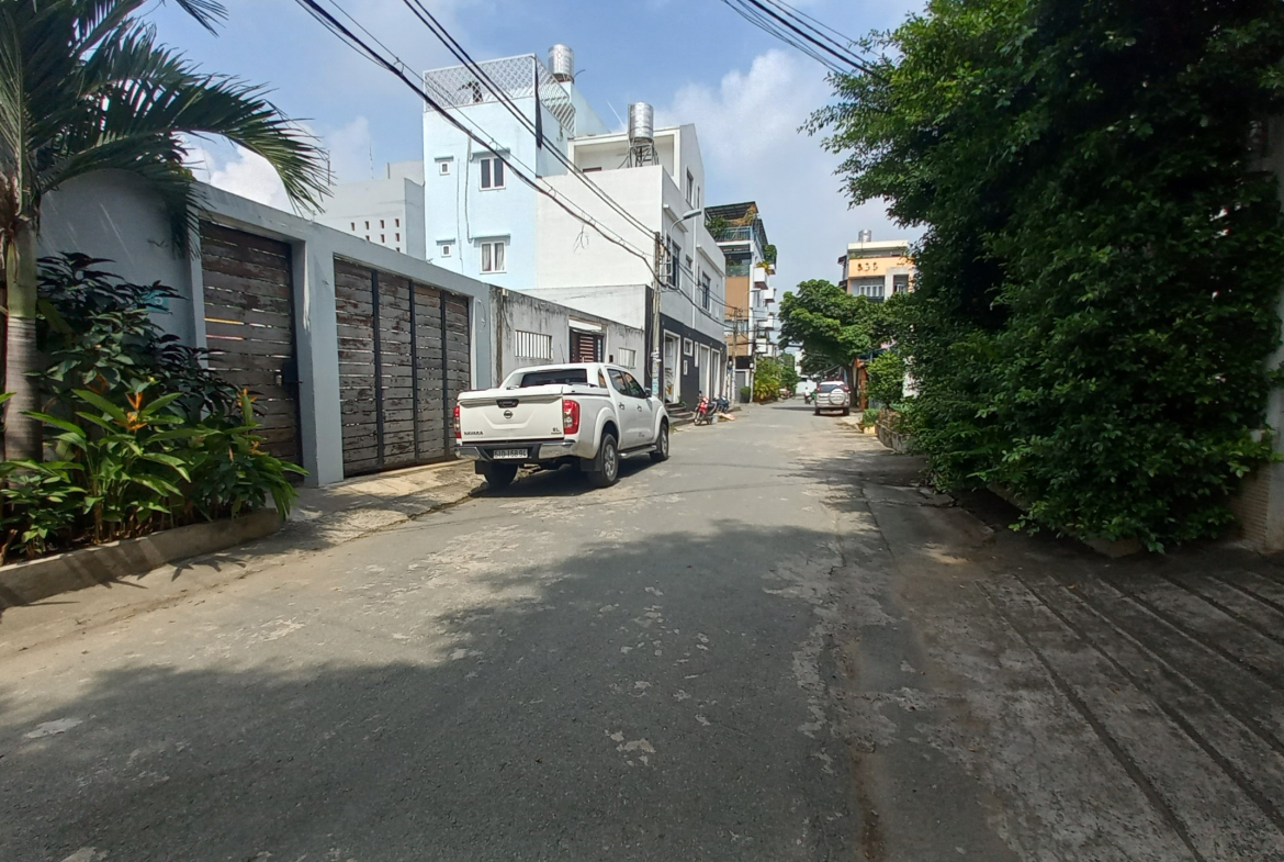 z3666008766684_270dc716e3834dd58e88e0b289257311