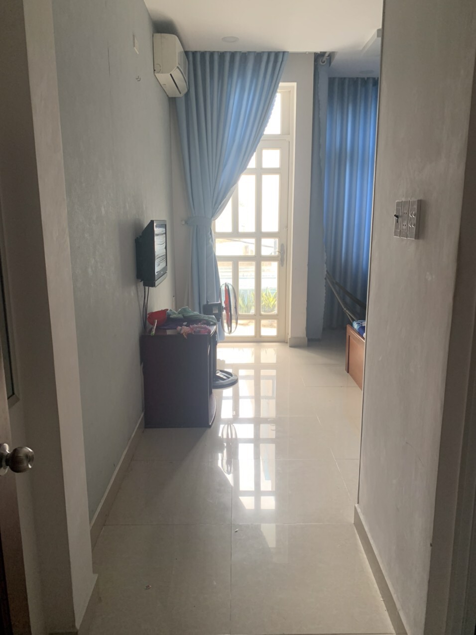 z3765600066057_5eac6982ff5f8a3925629bc9b9334eb4