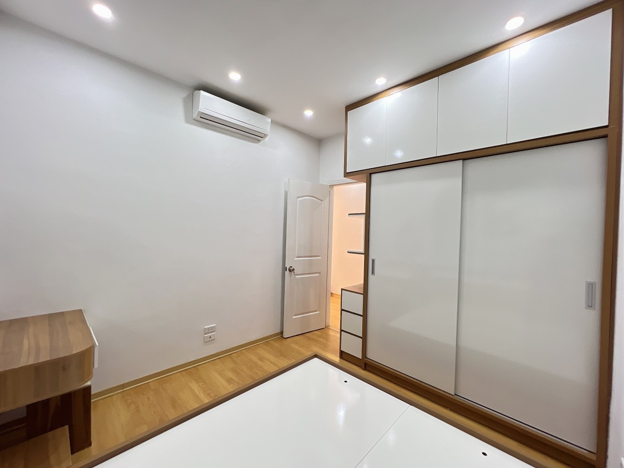 z4820022544306_cf3a16417c120a698358bb5083450a3e – Copy