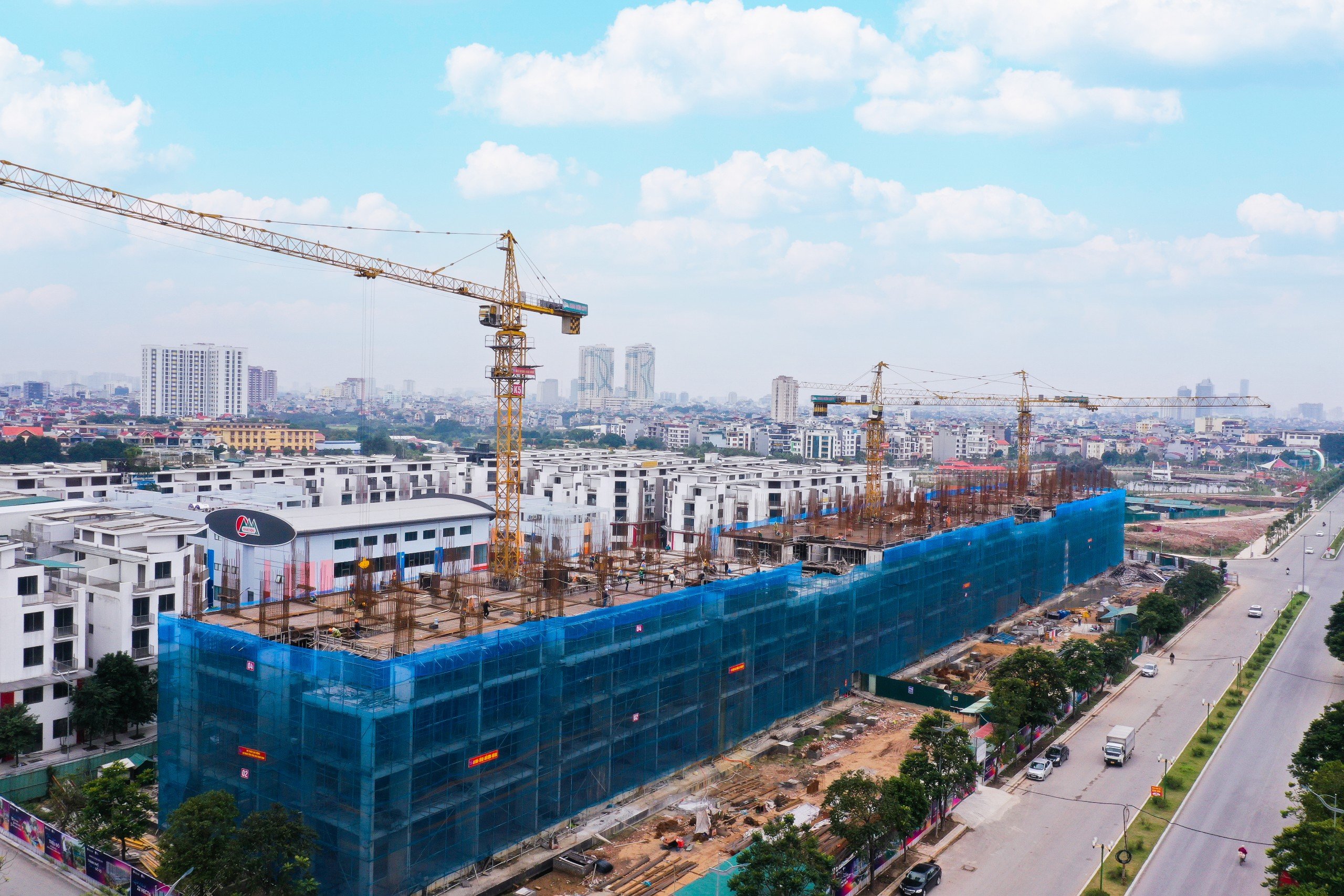 z5181815598197_8dc20688fefddb688960011550aed895