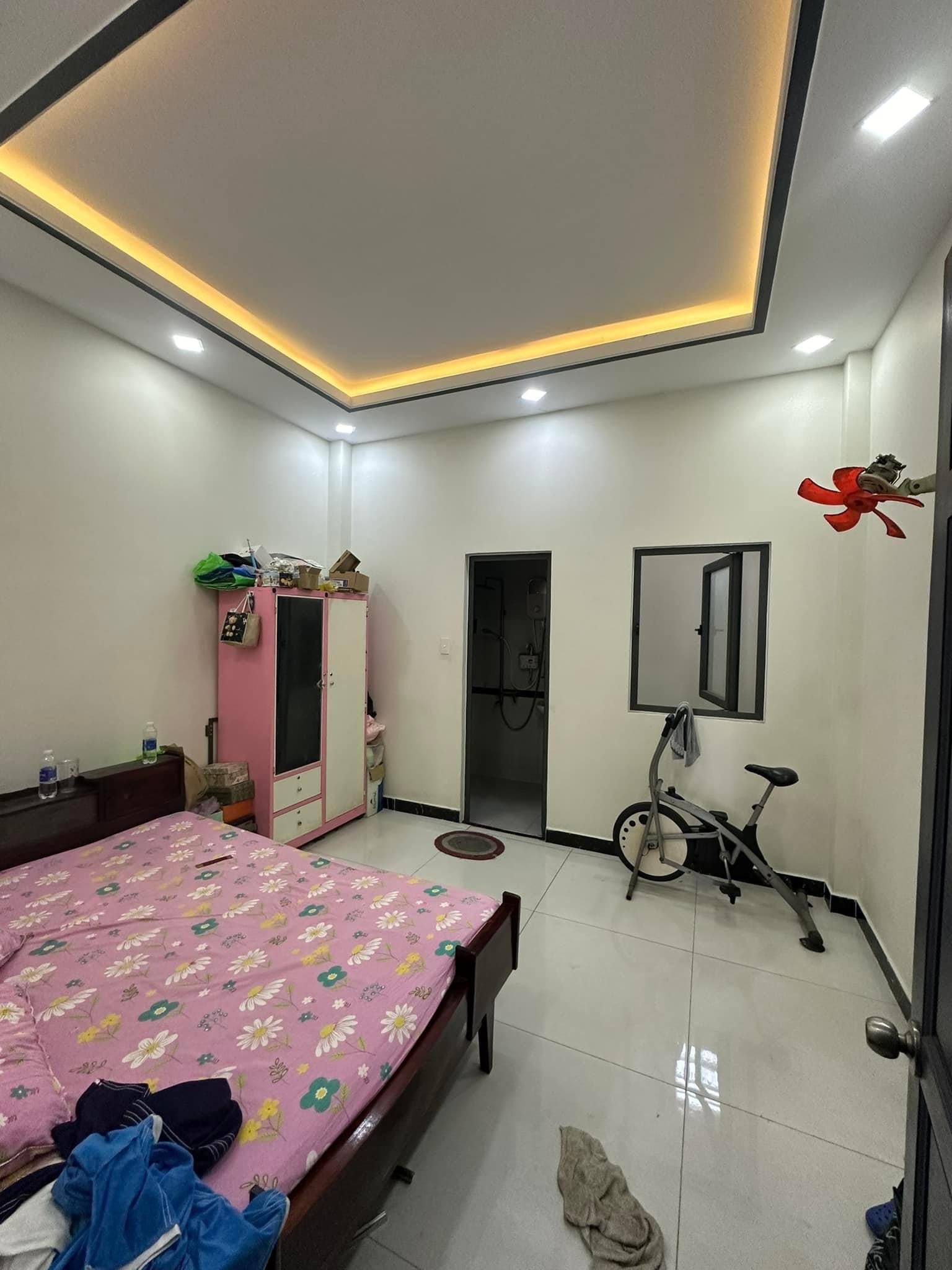 z5187955556392_ed0e9f33f06d1a46f88b531af293644b