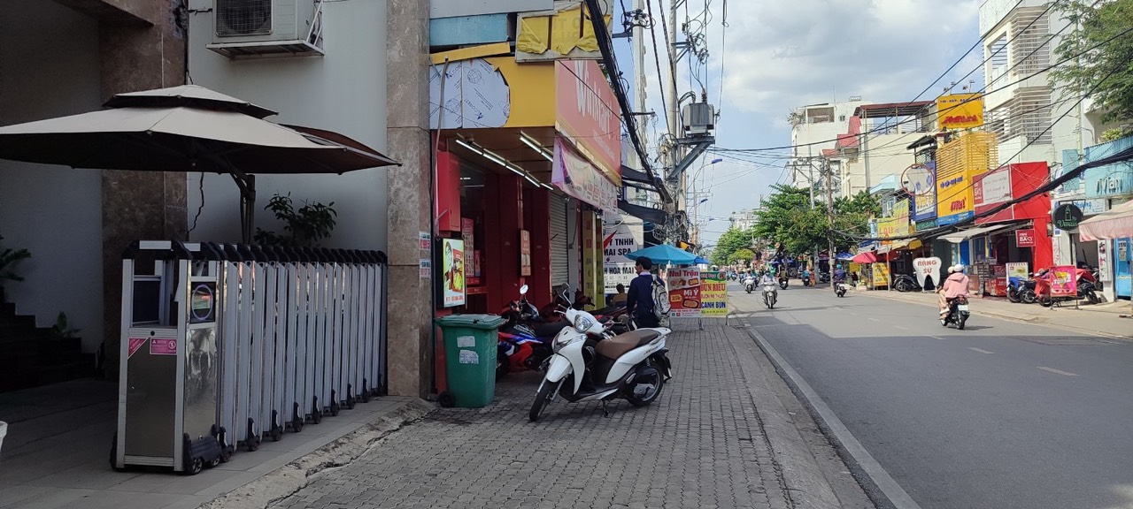 z5207580929512_21f89aef7a001ae9897f5f56d82ee209