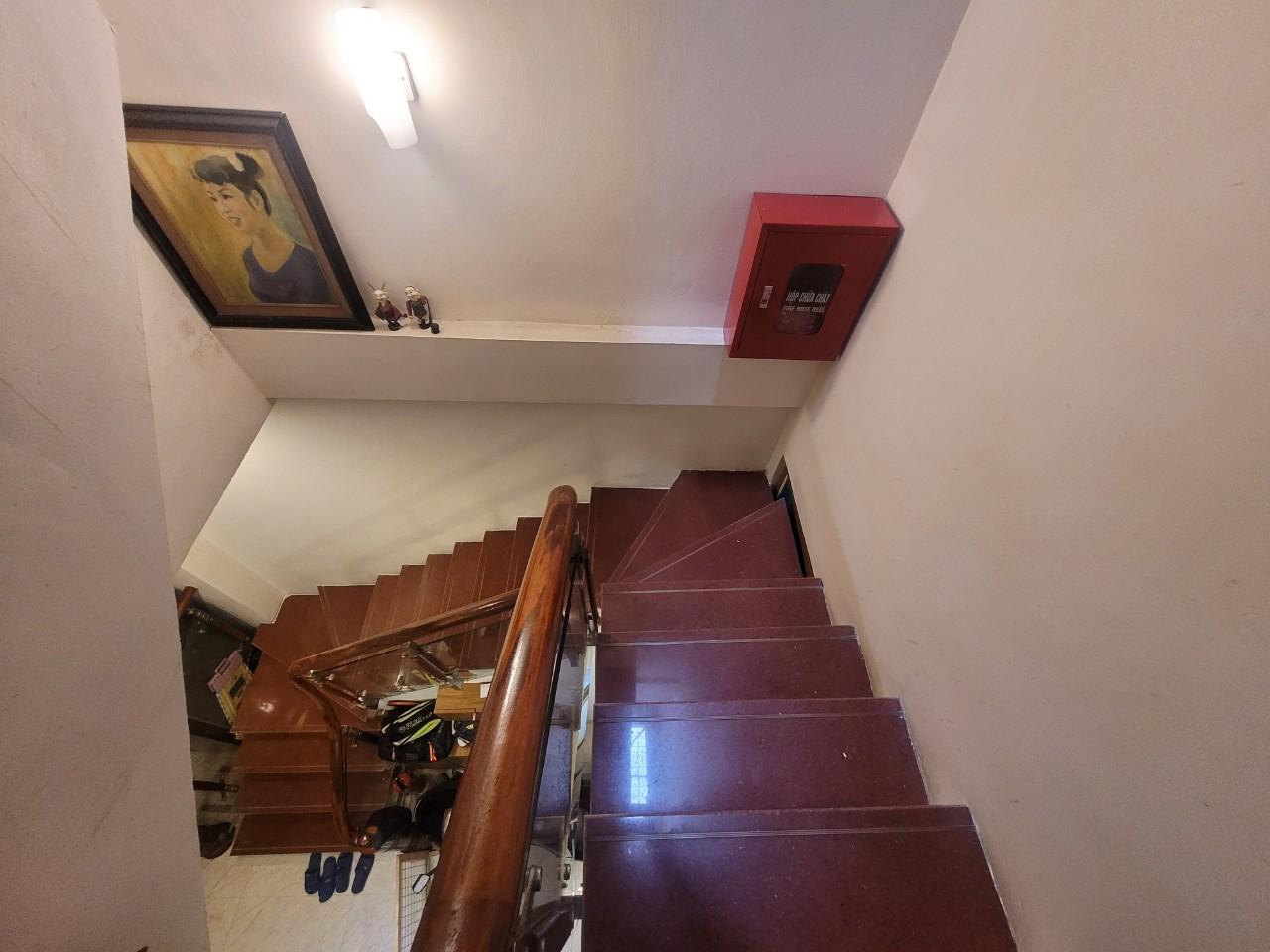 z5212211370011_b7d612940df32aef05983230ad1d53f7