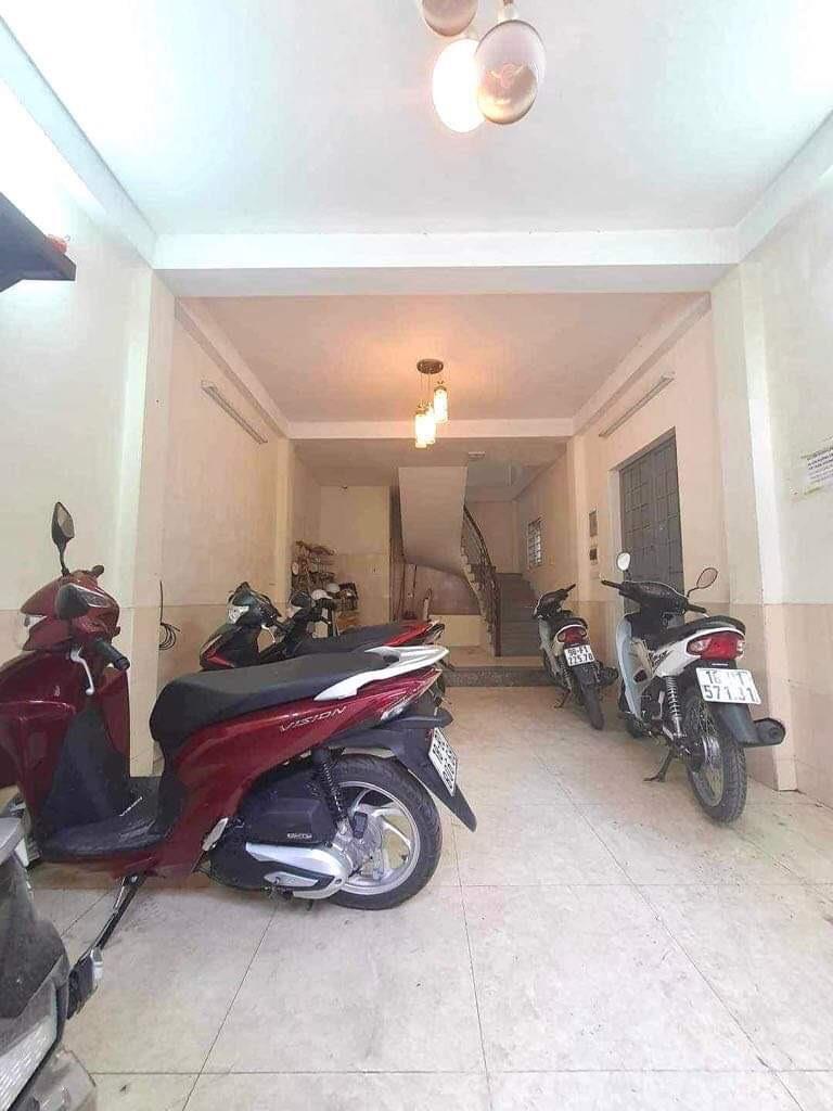 z5213310538585_49b8945dfaa99c12afb697352ffc21e1