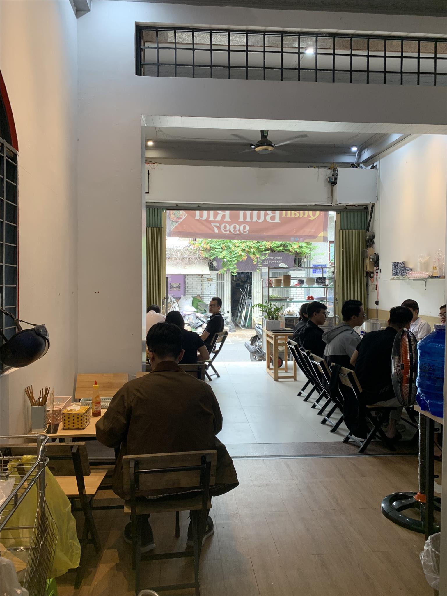 z5217869780320_04c887635a347fd0a315c801fc1e2f62