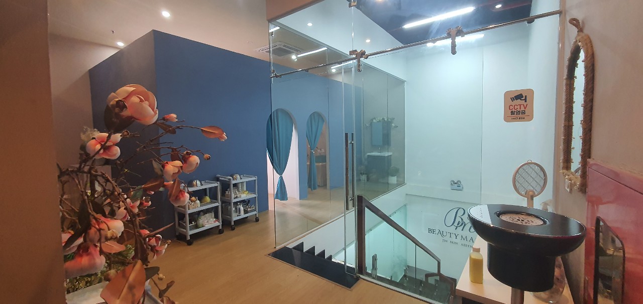 z5219012550272_90baf6c1c938aef17fe88bcc4c0e7b6d