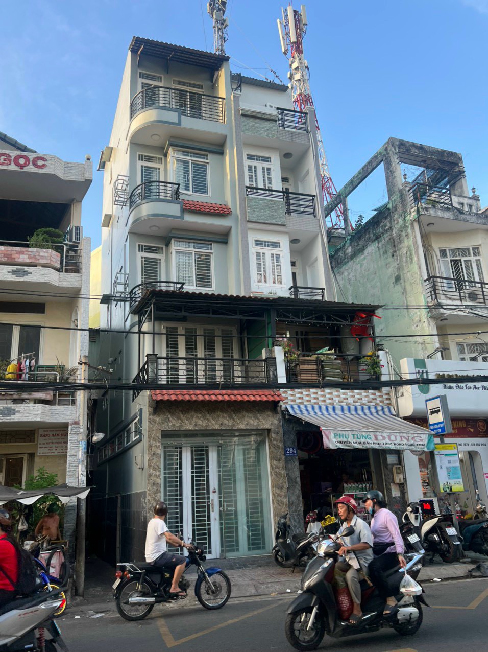 z5223684112262_5bd9ace46e85a8c18a7692577cb3980f