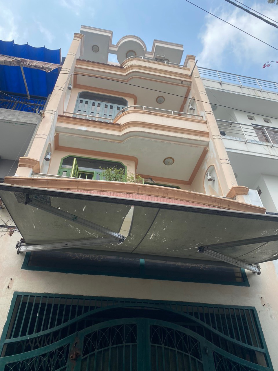 z5224122149205_7860676cf8d26fb92fb15b0fcb535d23