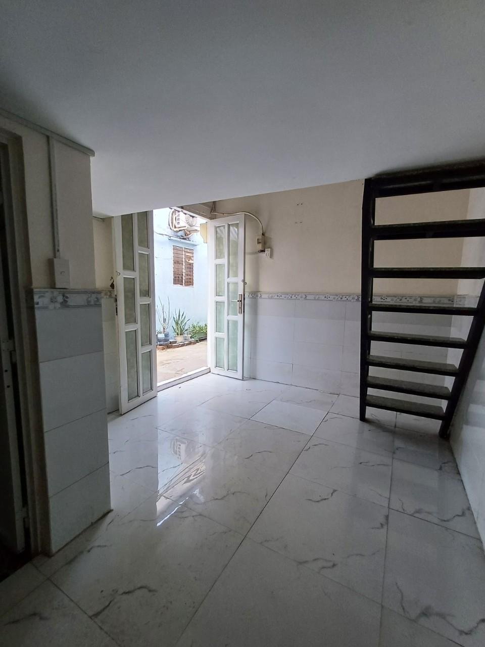 z5236149303119_c9d3b99658c39ed4cbc609a45bb1e346