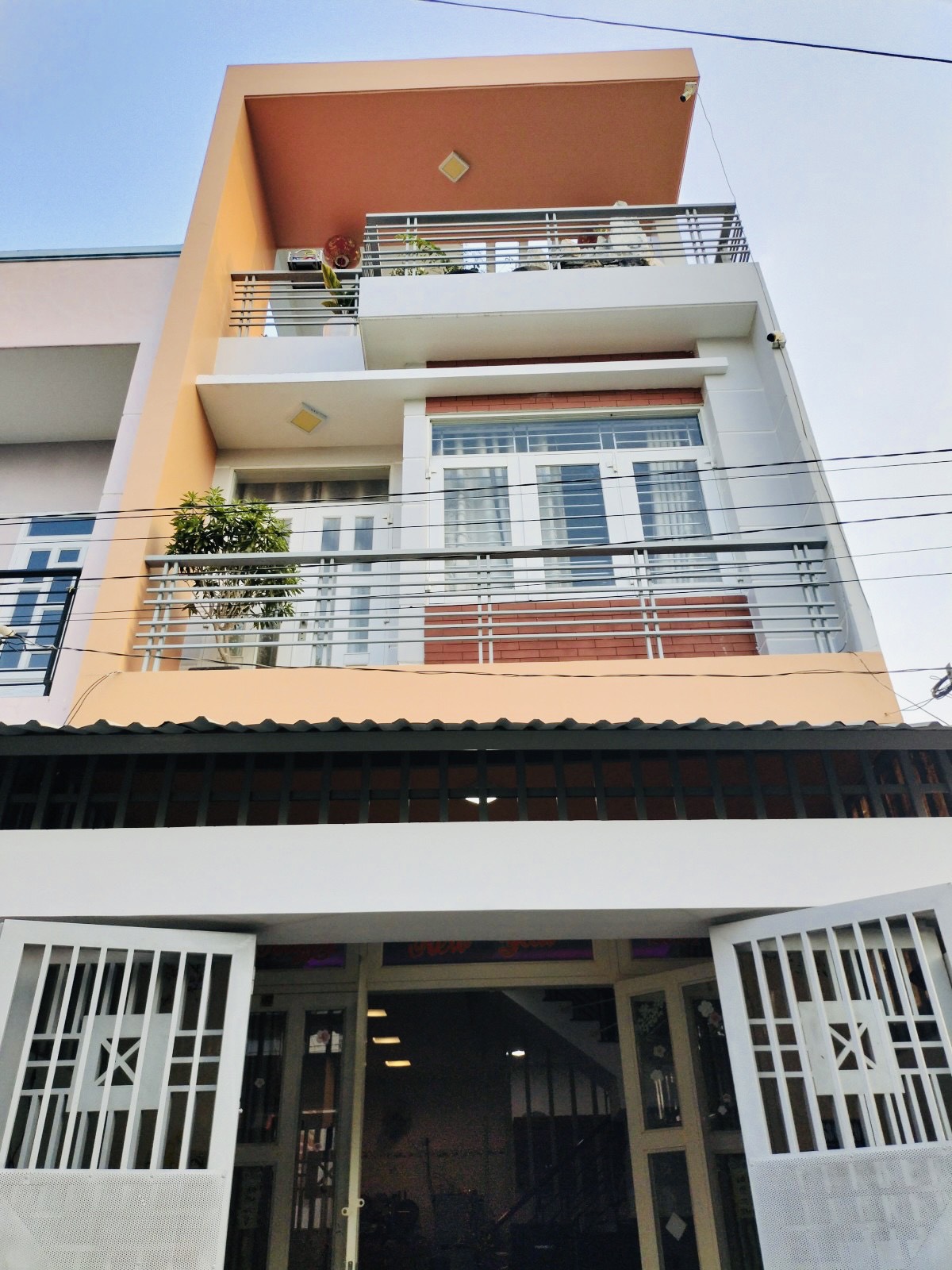 z5237579340653_4f9ebaf4fc8df204b42b8bf32195263f