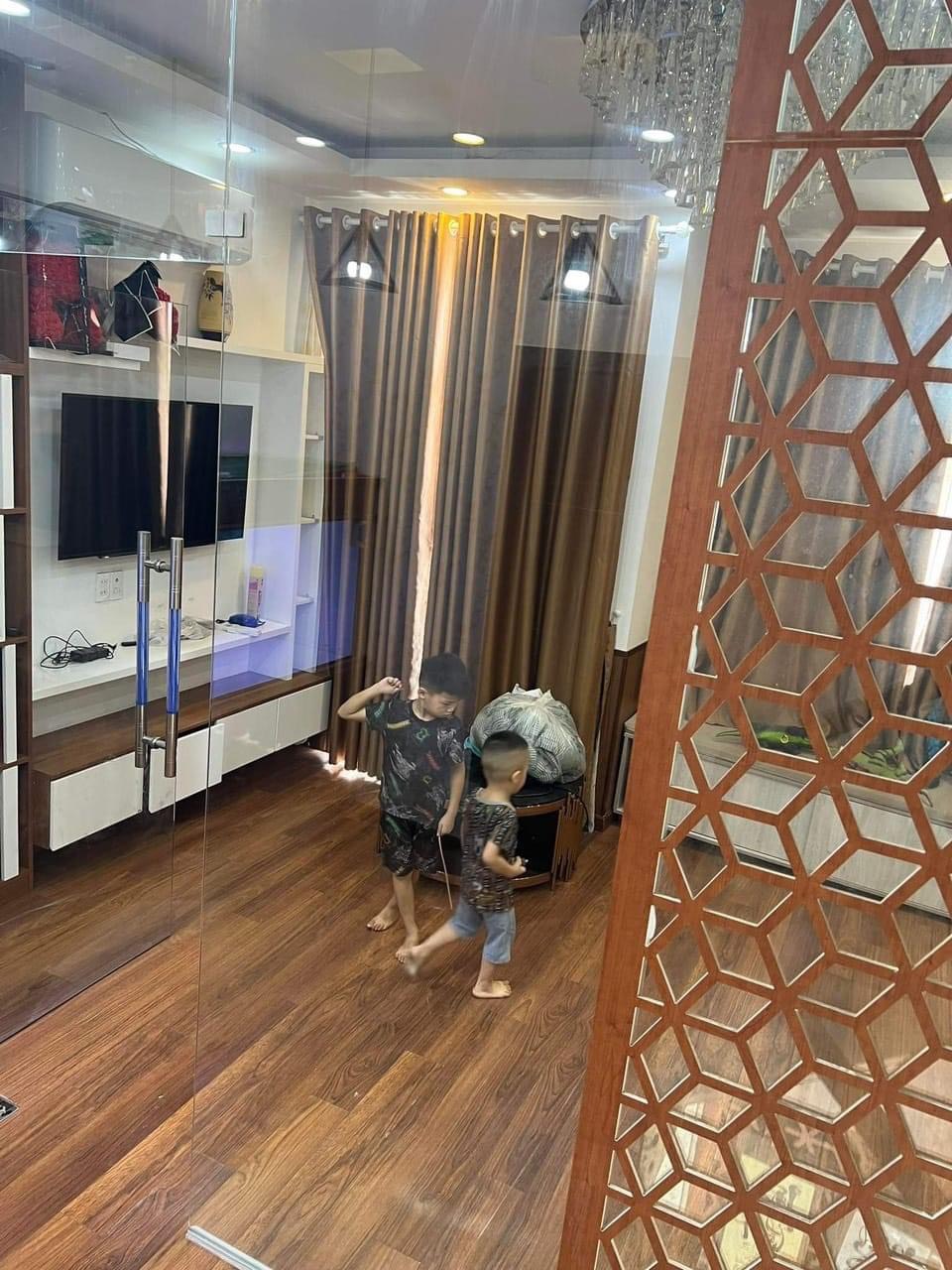 z5237612044830_ce794c006162c08916cb9998b71b21b6