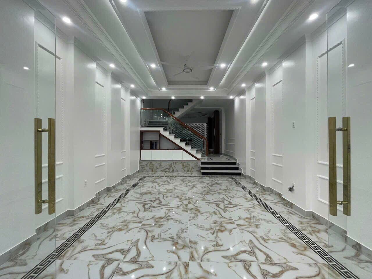 z5237960125619_bfd2bd968552830192ddb69cefb79f0f